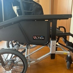 【お話し中】日進医療器／介助式車椅子　ティルト＆リクライニング 低床の画像