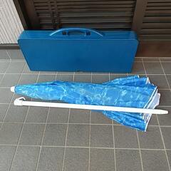 折り畳みキャンプテーブルの画像