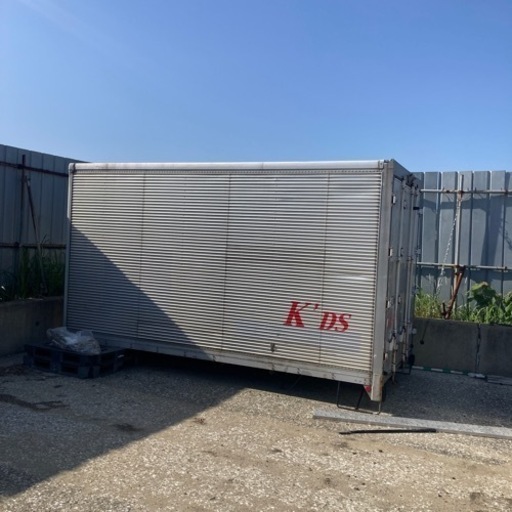 コンテナ　4400×2100 H2700