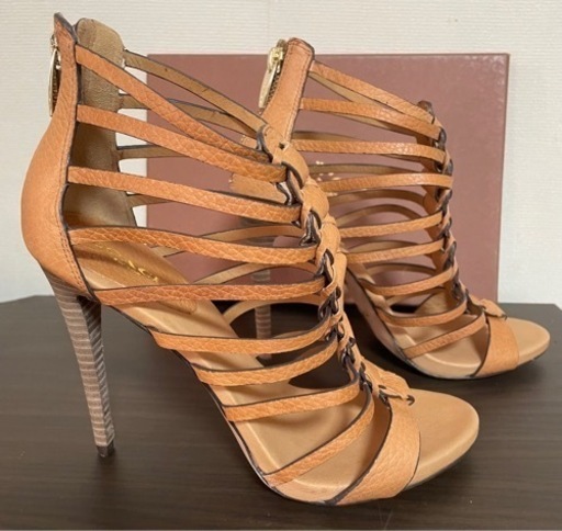 COACHヒールパンプス 23.5cm 未使用