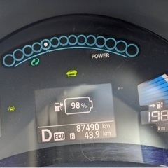 日産リーフの画像