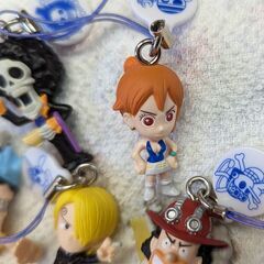 ☆ワンピース キャラクターストラップ　5個　未使用品　の画像