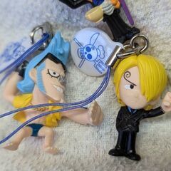 ☆ワンピース キャラクターストラップ　5個　未使用品　の画像