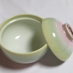 蓋物（春霞）