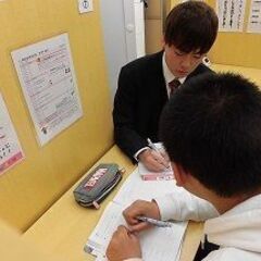 個別指導塾講師の画像