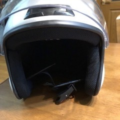 ヘルメットの画像
