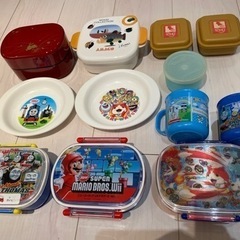 お弁当箱やお皿、コップ
