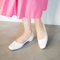 ラウナレア Launa lea スクエアトゥフラットパンプス(0511)の画像