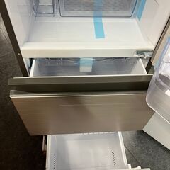 【店頭お渡し】未使用ｽﾘﾑﾀｲﾌﾟ54ｃｍ幅　日立3ドア冷凍冷蔵庫（315L）　高年式2022年製の画像