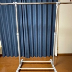 ハンガーパイプ