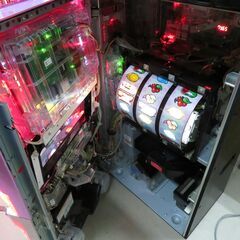 パチスロ実機 マジカルハロウィン6 コイン不用機 ドアキー・設定キー付 スロット機 |江別市のリサイクルショップドロップの画像