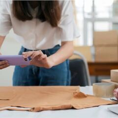 【内職募集】ブランド服、バッグの撮影・ネット出品作業の募集です（千葉県松戸市）の画像