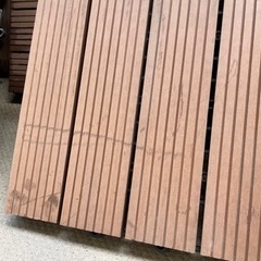 【お取引中】屋外用ウッド調パネル(人工木)の画像