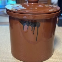 常滑焼　久松　かめ　切立蓋付　８号