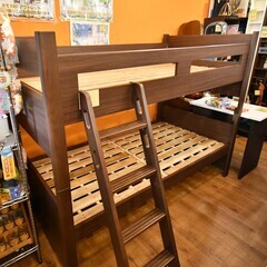 ●近郊配送可(^^♪●2021年購入　綺麗　光製作所　2段ベット...