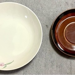 ふぞろいの器たち【間もなく捨てます】の画像