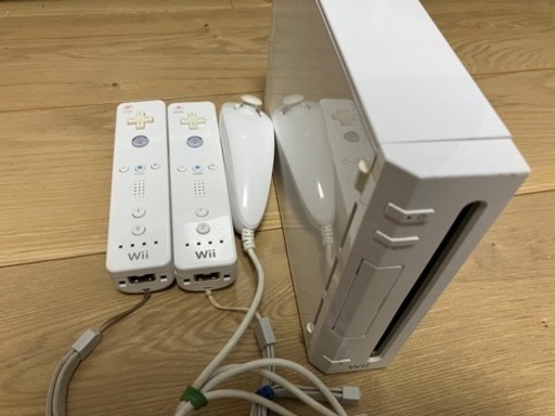 Wii本体、スマブラのセット