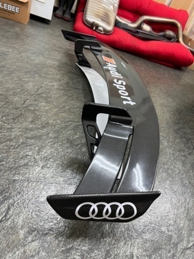 Audi tt 8s(現行)カーボンGTウイング