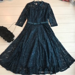 結婚式に ウエストリボン付きレース袖総レース ドレスMの画像