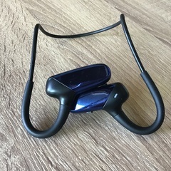 ブルーツース　イヤホン　耳を塞がないタイプ