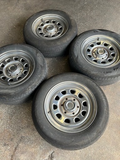 ハイエース200系 アルミ＆タイヤ