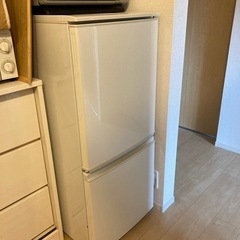 SHARP冷蔵庫(SJ-D14B)