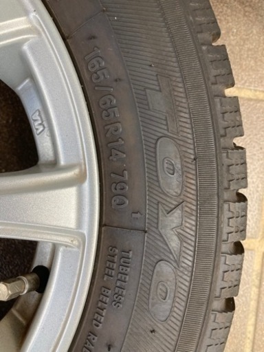 2021年TOYO 16565R14 TOYO GARIT GIZ 4.5J 4H100スタッドレスタイヤホイール付き４本セット