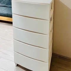衣類収納タンス（プラスチック製）54×40×106.5