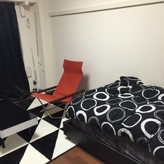 黒ベッドフレーム綺麗レザー調の画像