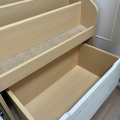 子供用　本棚　おもちゃ入れの画像