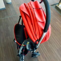 【受渡し先決定】A型ベビーカーRunfee ef（ランフィ エフ）ブリティッシュレッドの画像