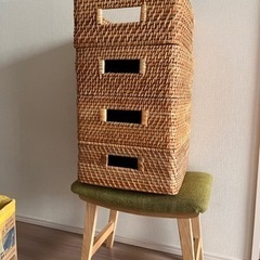 無印良品　重なるラタン角型バスケット・中