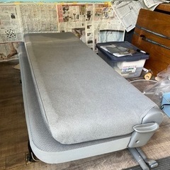 ハイエース　200系　セカンドシート　中古の画像