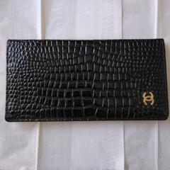 シャネルの長財布