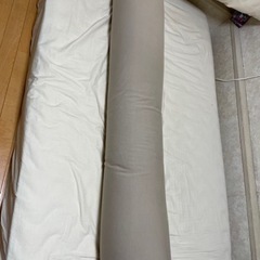 【最終値下げ】yogibo ロールマックス ベージュ