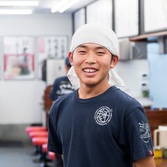 【まかない付き！】魁力屋ホールスタッフの求人！週2日～、1日3hからOK！ラーメン魁力屋吉祥院店の画像