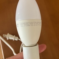 IKEA テーブルライト　電球の画像