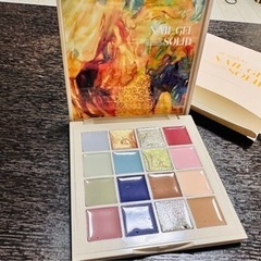 ネイルカラーパレットの画像