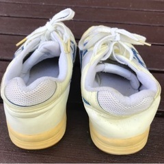 アシックス 体育館シューズ  23.5の画像