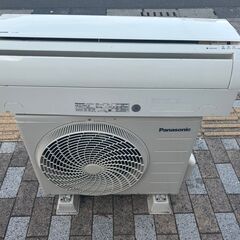 決まりました?パナソニック エアコン✨10畳程度 2016年製