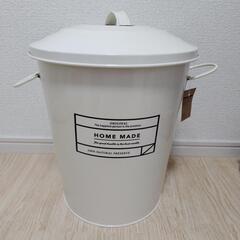蓋付きペール　ゴミ箱　スチール缶