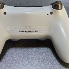 PS4 コントローラー CUH-ZCT2J シルバーの画像