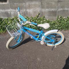 自転車　子供用　補助輪付き