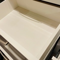 【売約済】　ニトリ 食器棚 キッチンボード コパン 100KBWH　食器棚　レンジボード　キッチン収納　フルレール　引き出し　大容量　収納　キッチンボード　カップボード　検　綾野製作所　ニトリ　NITORI  上下セパレート　大川家具　松田家具　ビガー　レンジの画像