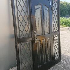 値下げしました。住宅用 玄関ドアの画像