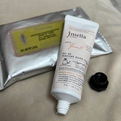 Jmellaハンドクリーム＆L'OCCITANE拭き取り化粧水