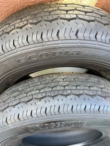 ハイエース200系　新車外し　BRIDGESTONE ECOPIA