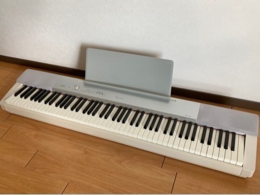 CASIO  電子ピアノ　PX-150