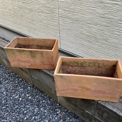 ガーデニング・家庭菜園などに！　長方形の植木鉢【値下げしました】の画像