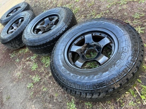 265 70 R16 夏タイヤ